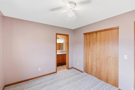 9707 Serpentine Cove Fort Wayne IN 46804
