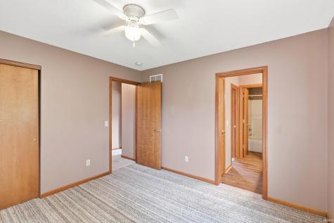 9707 Serpentine Cove Fort Wayne IN 46804