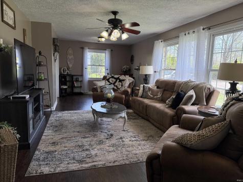 365 E Boyd Lane Bedford IN 47421