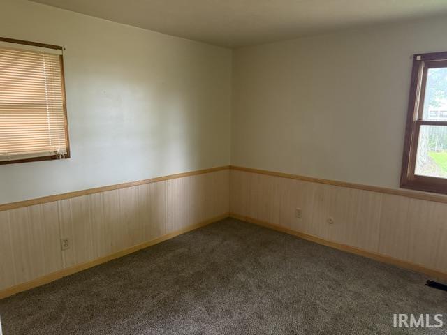 1952 Renfrew Drive South Bend IN 46614