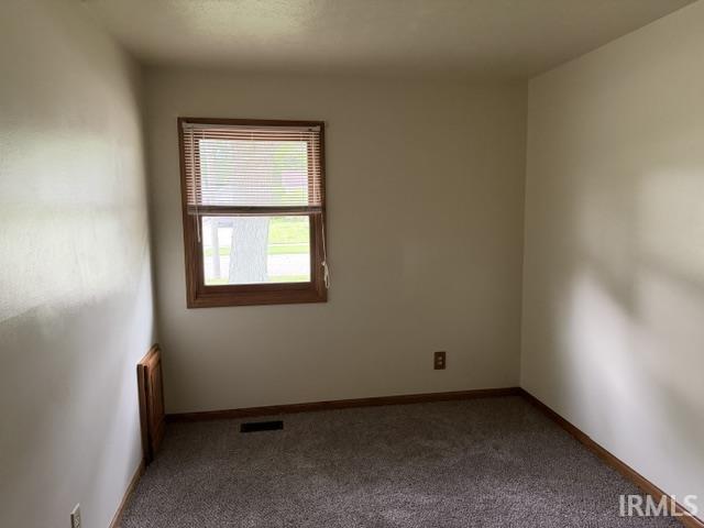 1952 Renfrew Drive South Bend IN 46614