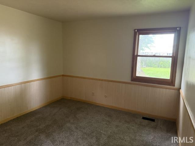 1952 Renfrew Drive South Bend IN 46614