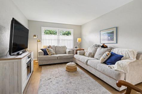 18322 Crownhill Drive South Bend IN 46637