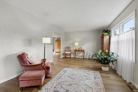 18322 Crownhill Drive South Bend IN 46637