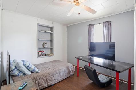 9117 Main Street Taylorsville IN 47280