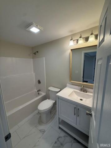240 E Grove Street Bloomfield IN 47424