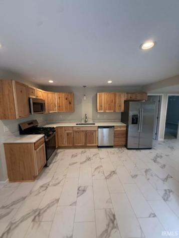240 E Grove Street Bloomfield IN 47424
