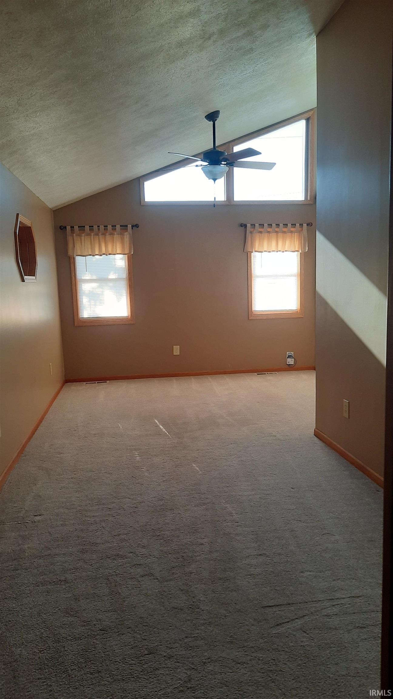 209 Shumacher Drive Bremen IN 46506