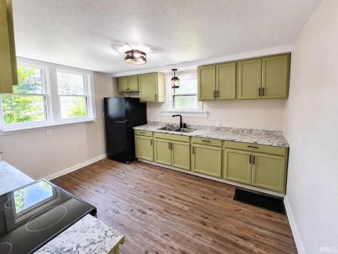 4102 Warsaw Street Fort Wayne IN 46806