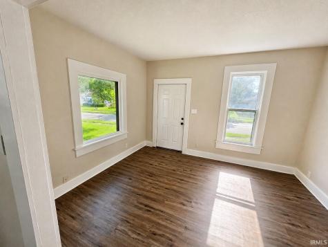 4102 Warsaw Street Fort Wayne IN 46806