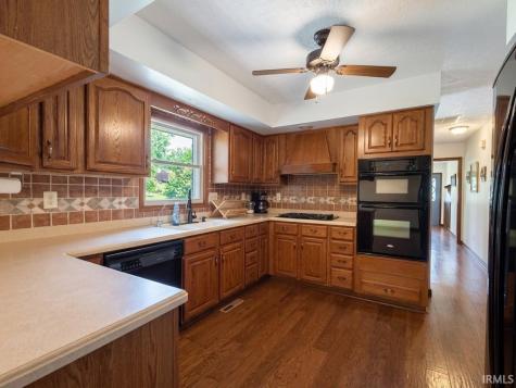 2378 S 425 E Monticello IN 47960