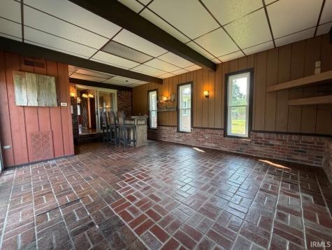2378 S 425 E Monticello IN 47960