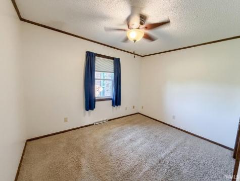 2378 S 425 E Monticello IN 47960