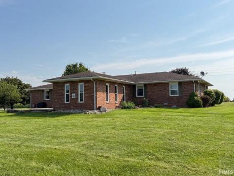 2378 S 425 E Monticello IN 47960