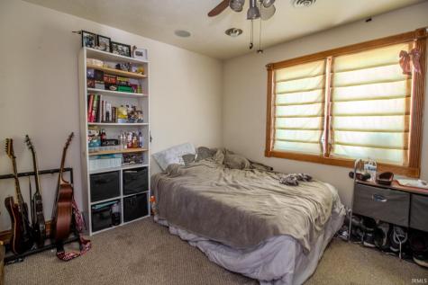 2467 N 200 E Winamac IN 46996