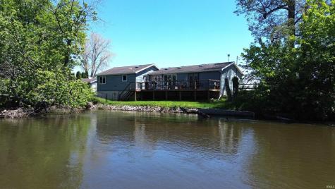 2467 N 200 E Winamac IN 46996