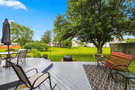 1109 Brittany Place Fort Wayne IN 46825