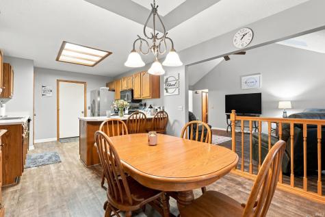 1109 Brittany Place Fort Wayne IN 46825