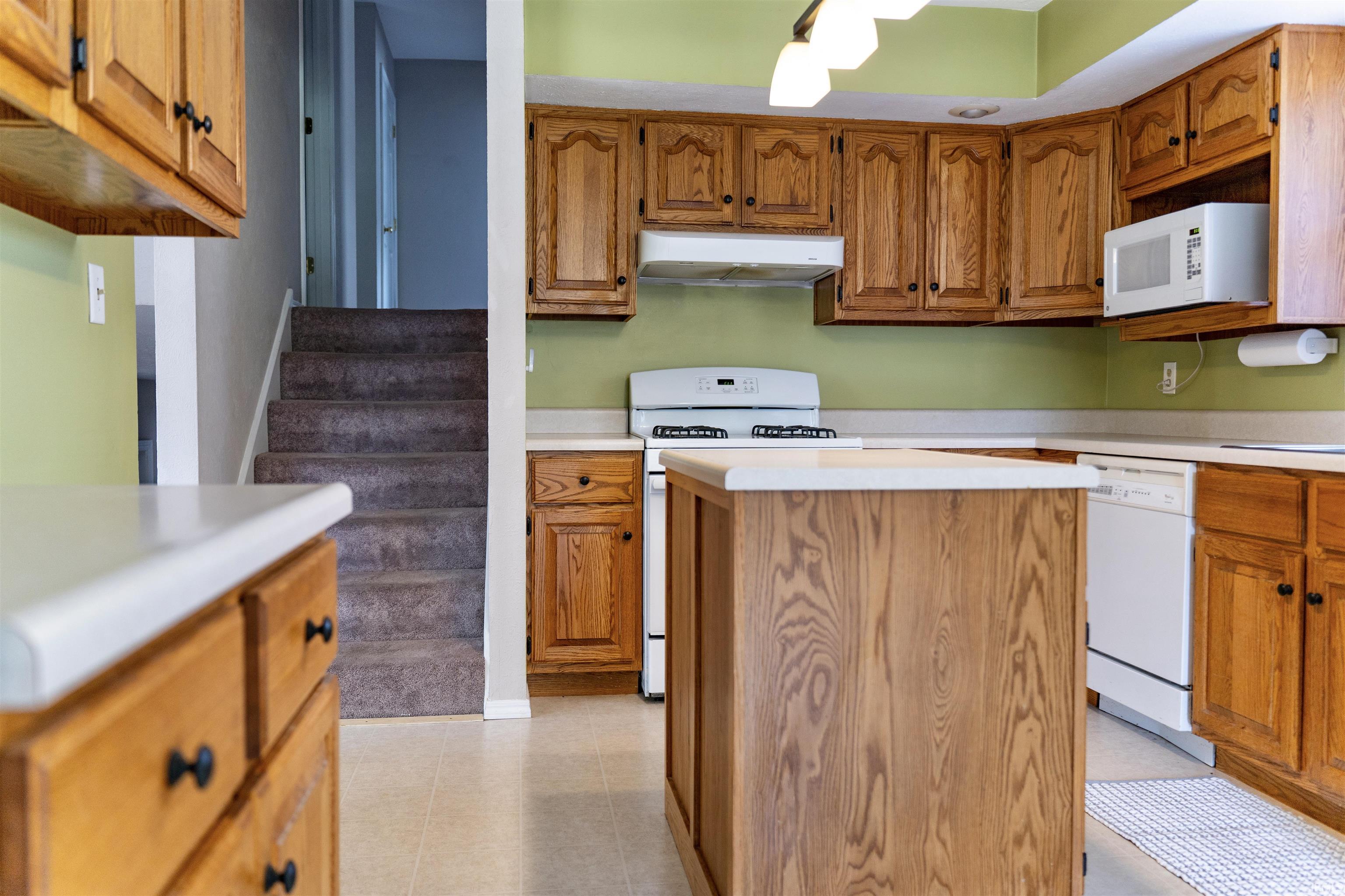 51844 Columbine Drive Granger IN 46530