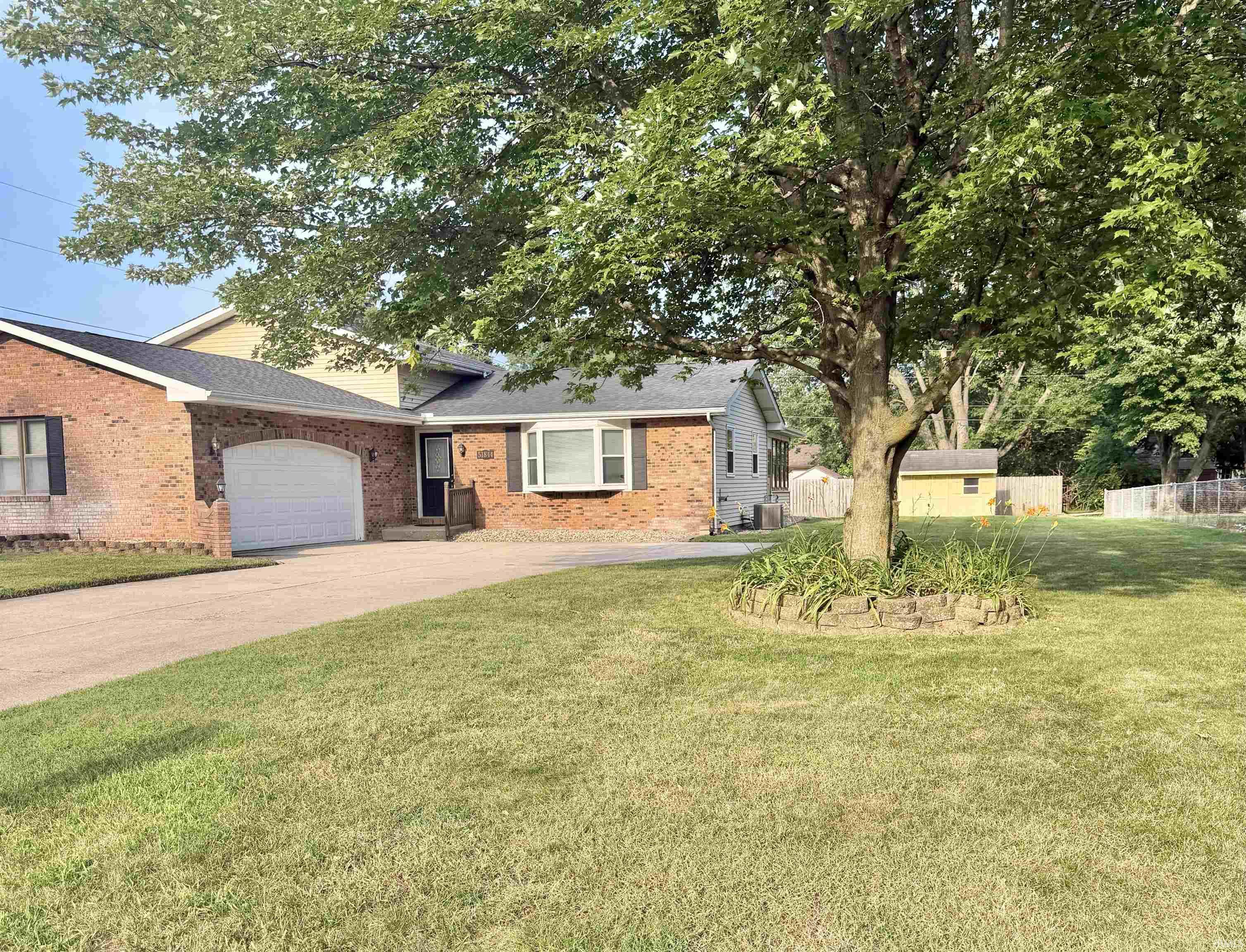 51844 Cloumbine Drive Granger IN 46530