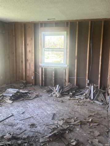 1212 W State Road 18 Road Hartford City IN 47348