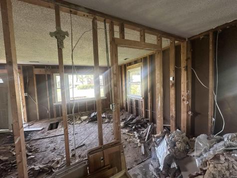 1212 W State Road 18 Road Hartford City IN 47348