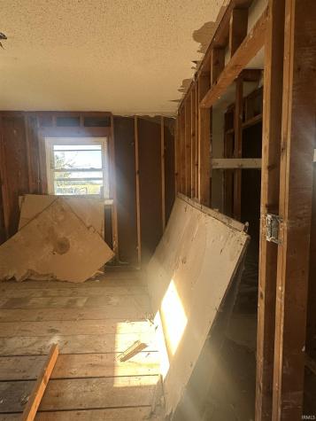 1212 W State Road 18 Road Hartford City IN 47348