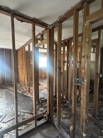 1212 W State Road 18 Road Hartford City IN 47348