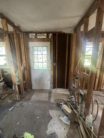 1212 W State Road 18 Road Hartford City IN 47348
