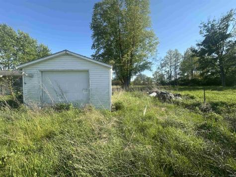 1212 W State Road 18 Road Hartford City IN 47348
