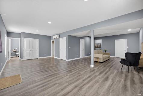 1621 W Dove Drive Bloomington IN 47403