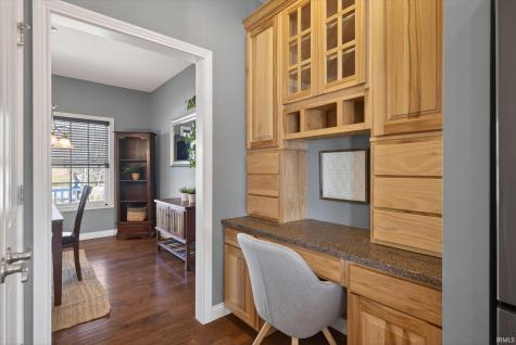 1621 W Dove Drive Bloomington IN 47403