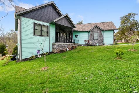 220 N Jefferson Street Nashville IN 47448