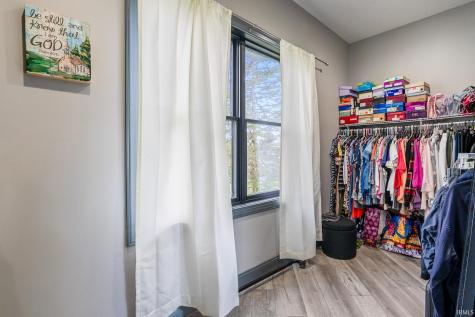 220 N Jefferson Street Nashville IN 47448