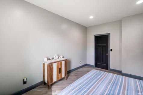 220 N Jefferson Street Nashville IN 47448