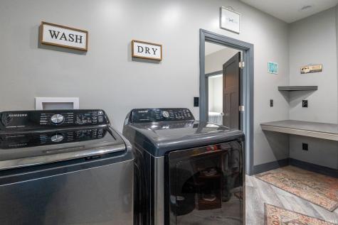 220 N Jefferson Street Nashville IN 47448