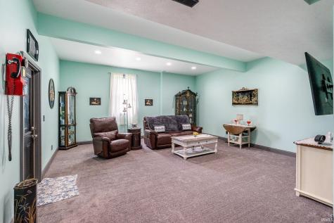 220 N Jefferson Street Nashville IN 47448