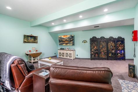 220 N Jefferson Street Nashville IN 47448