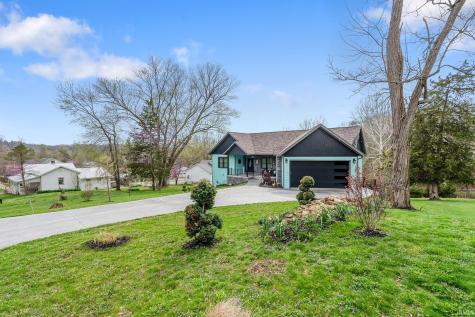 220 N Jefferson Street Nashville IN 47448