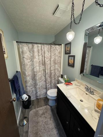 909 Clover Street Rochester IN 46975
