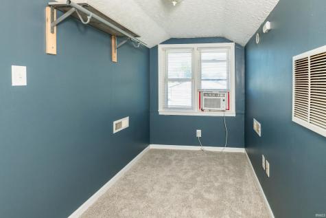 2743 Washington Avenue Road Bedford IN 47421