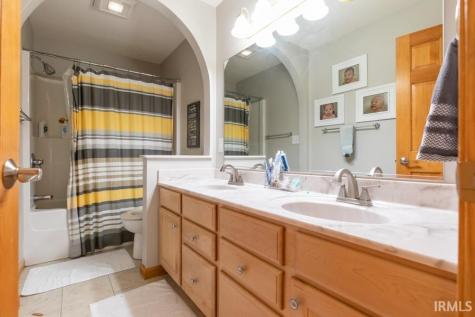 1889 E Cheyanne Lane Bloomington IN 47401