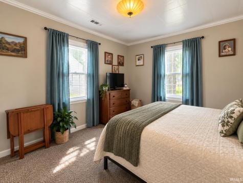 2107 W 8th Street Marion IN 46953