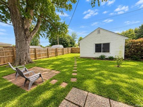 2107 W 8th Street Marion IN 46953