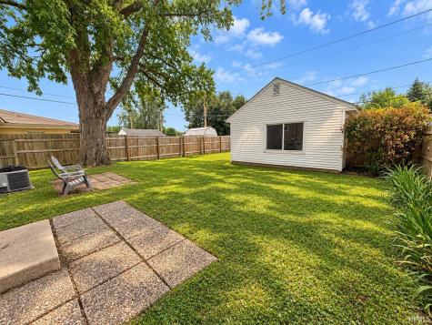 2107 W 8th Street Marion IN 46953