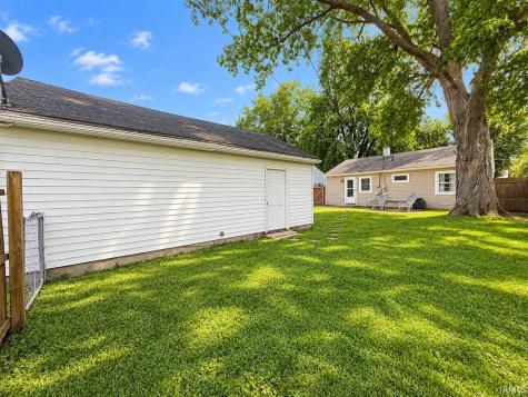 2107 W 8th Street Marion IN 46953