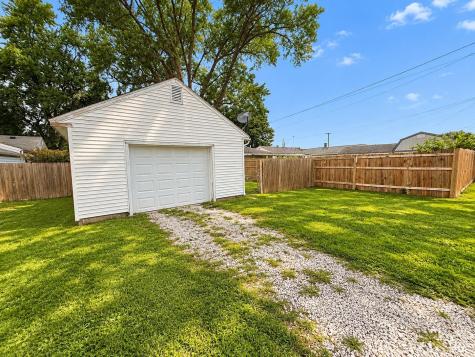 2107 W 8th Street Marion IN 46953