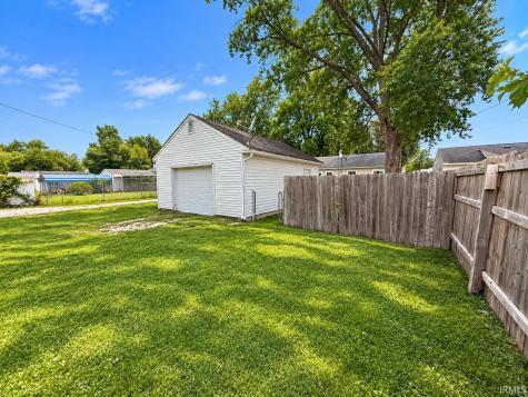 2107 W 8th Street Marion IN 46953
