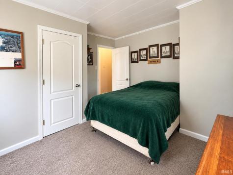 2107 W 8th Street Marion IN 46953