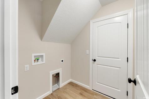 11132 Carob Thorn Trail Roanoke IN 46783